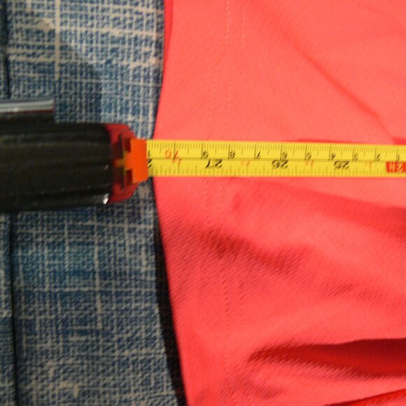 UNDER ARMOER POLO SHIRT ORANGE MEDIUM SHORT SLEEVES. - Picture 2 of 4